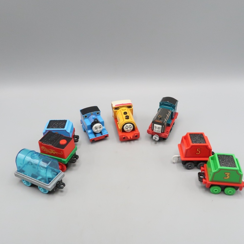 8 Pc Lot Thomas & Friends Take n Play Railway Trains Cars Plastic Hook Die Cast